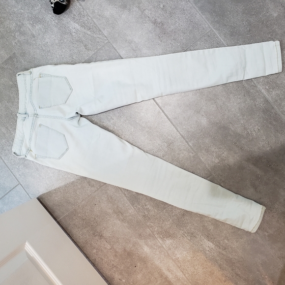 Mossimo Supply Co Womens White Wash Jeans Size 00 - Picture 5 of 6